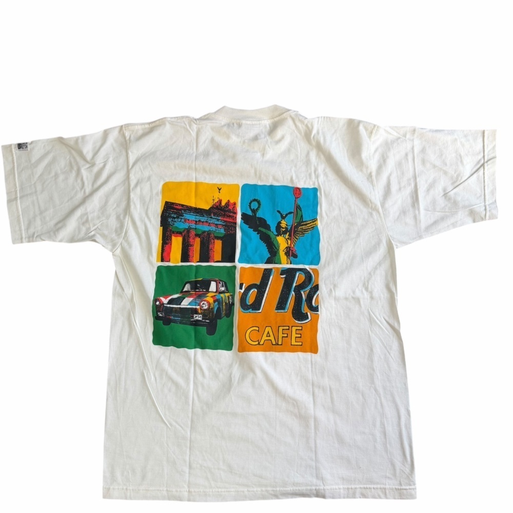 3/$30 ☀️ Hard Rock Cafe Vintage Berlin Germany Short Sleeve Tee